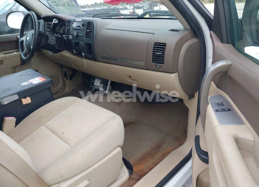 Photo 5 of 2012 Chevrolet Silverado 1500 HYBRID 1HY (VIN 3GCUCUEJ4CG151330)