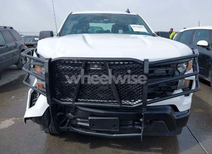 Photo 12 of 2024 Chevrolet Silverado 1500 4WD STANDARD BED WT (VIN 3GCUDAED3RG454730)