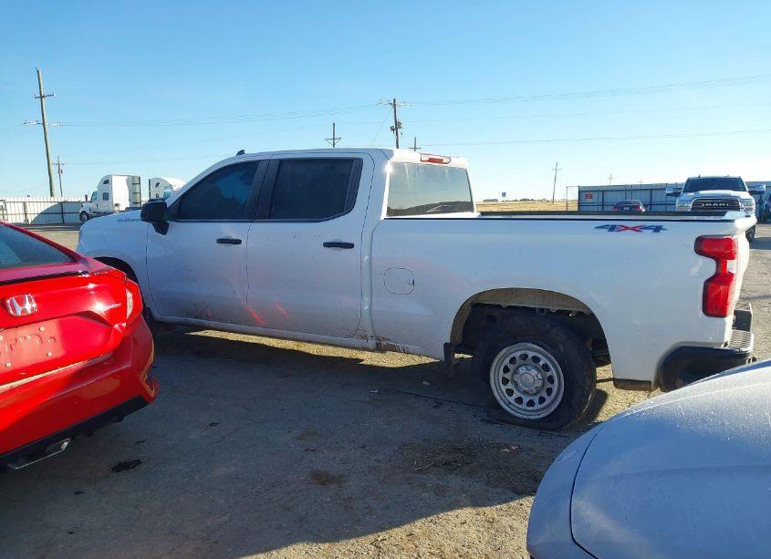 Photo 14 of 2024 Chevrolet Silverado 1500 4WD STANDARD BED WT (VIN 3GCUDAED9RG154030)