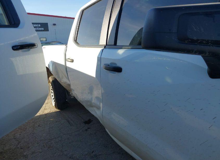 Photo 6 of 2024 Chevrolet Silverado 1500 4WD STANDARD BED WT (VIN 3GCUDAED9RG154030)