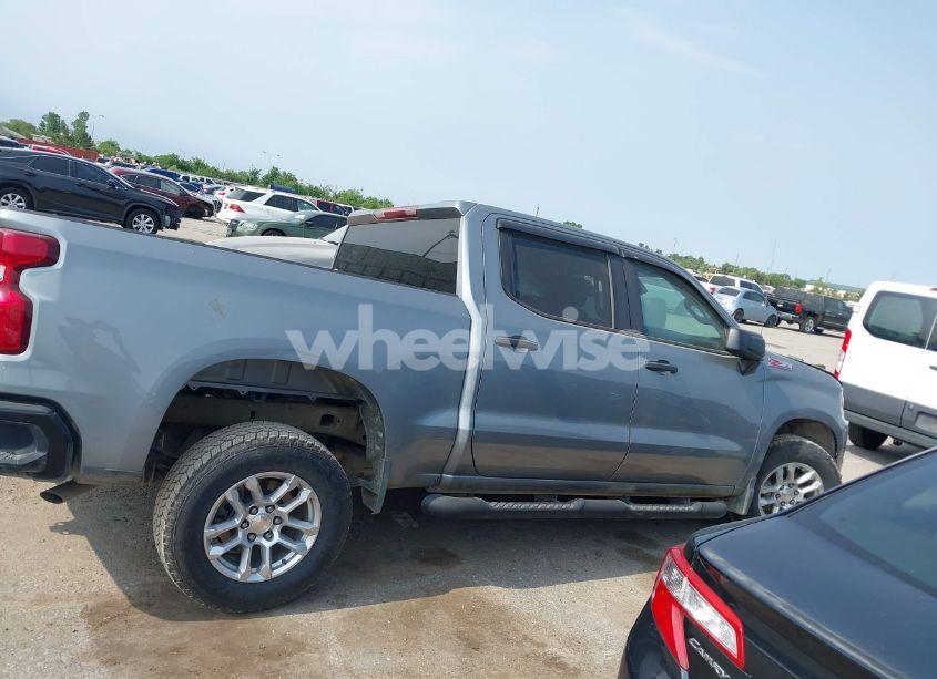 Photo 13 of 2023 Chevrolet Silverado 1500 4WD SHORT BED WT (VIN 3GCUDAEDXPG360972)