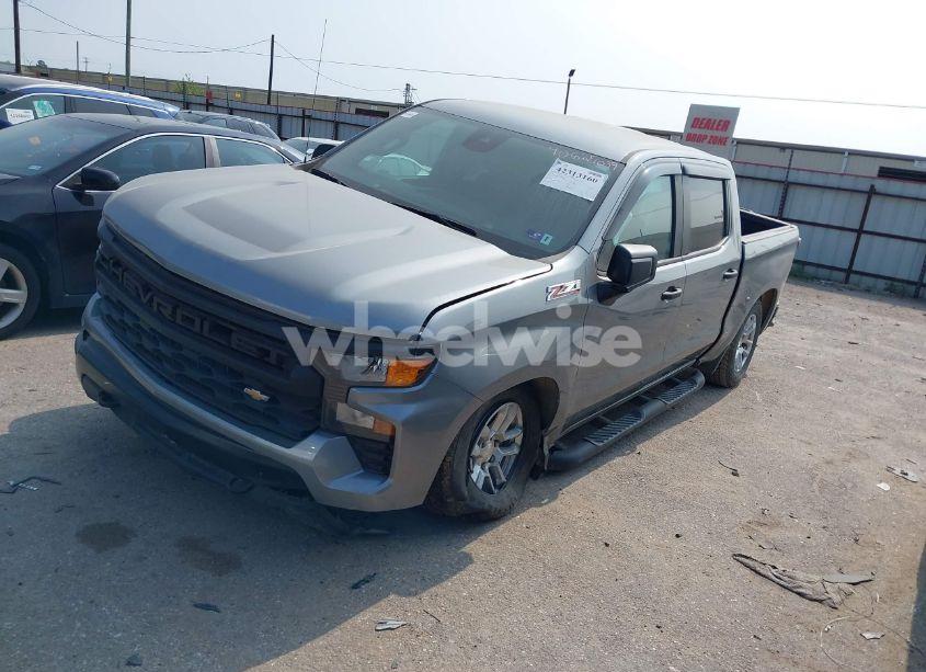 Photo 2 of 2023 Chevrolet Silverado 1500 4WD SHORT BED WT (VIN 3GCUDAEDXPG360972)