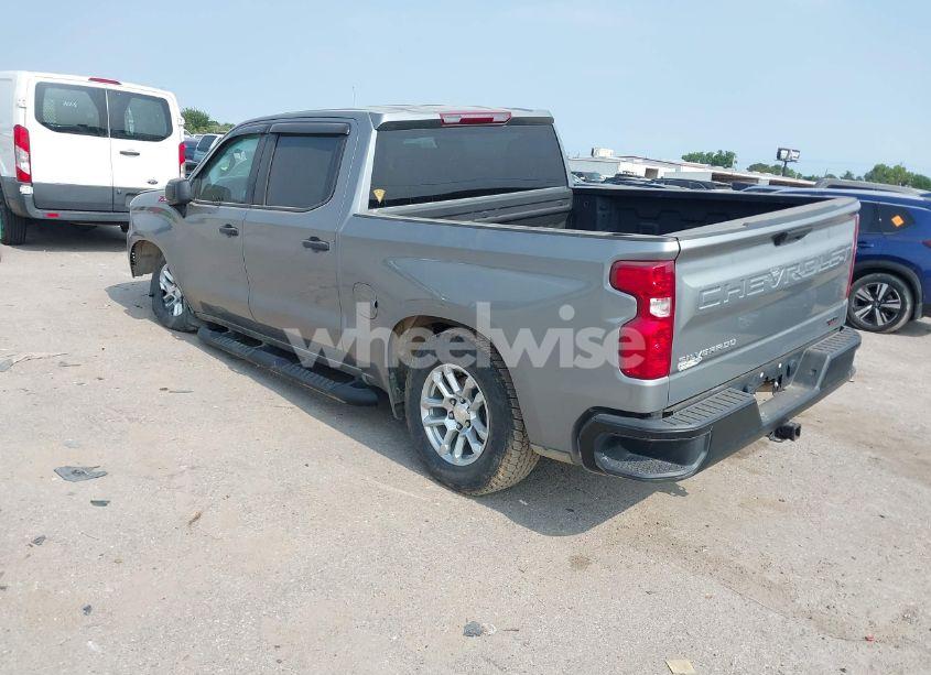Photo 3 of 2023 Chevrolet Silverado 1500 4WD SHORT BED WT (VIN 3GCUDAEDXPG360972)