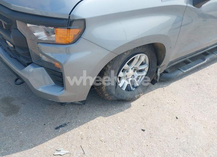 Photo 6 of 2023 Chevrolet Silverado 1500 4WD SHORT BED WT (VIN 3GCUDAEDXPG360972)