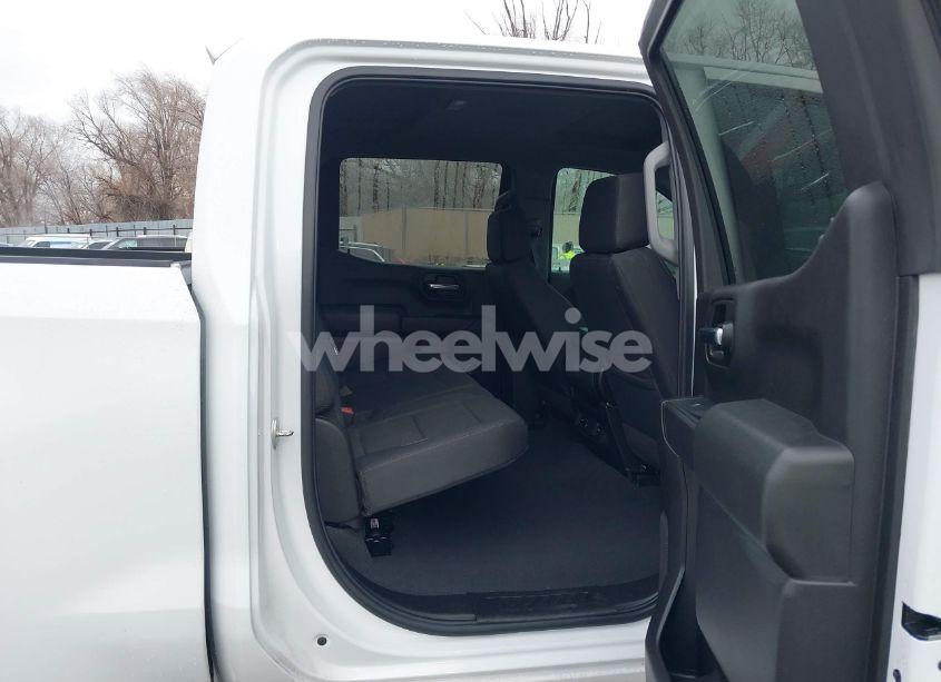 Photo 8 of 2024 Chevrolet Silverado 1500 4WD SHORT BED CUSTOM TRAIL BOSS (VIN 3GCUDCED1RG275386)