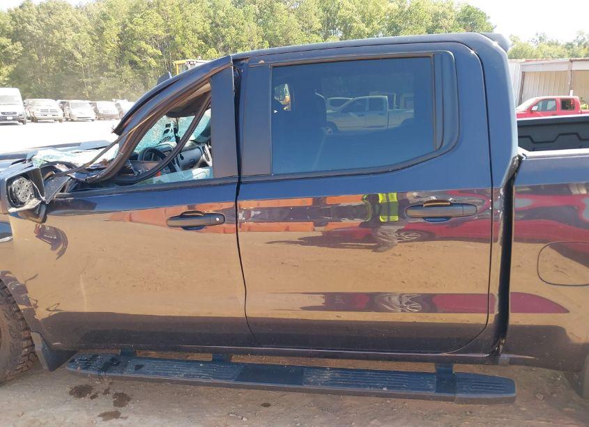 Photo 14 of 2024 Chevrolet Silverado 1500 4WD SHORT BED CUSTOM TRAIL BOSS (VIN 3GCUDCED3RG313362)