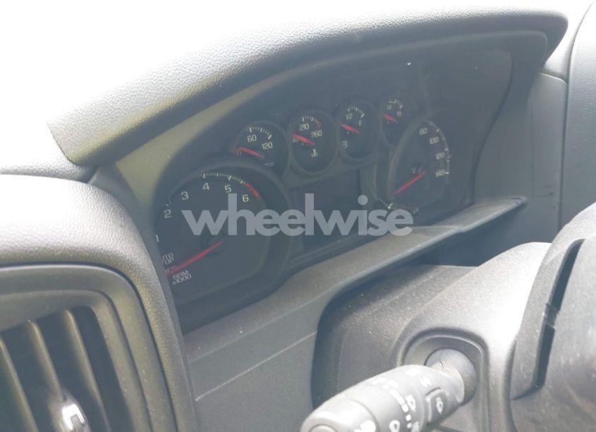 Photo 7 of 2024 Chevrolet Silverado 1500 (VIN 3GCUDCED6RG207052)