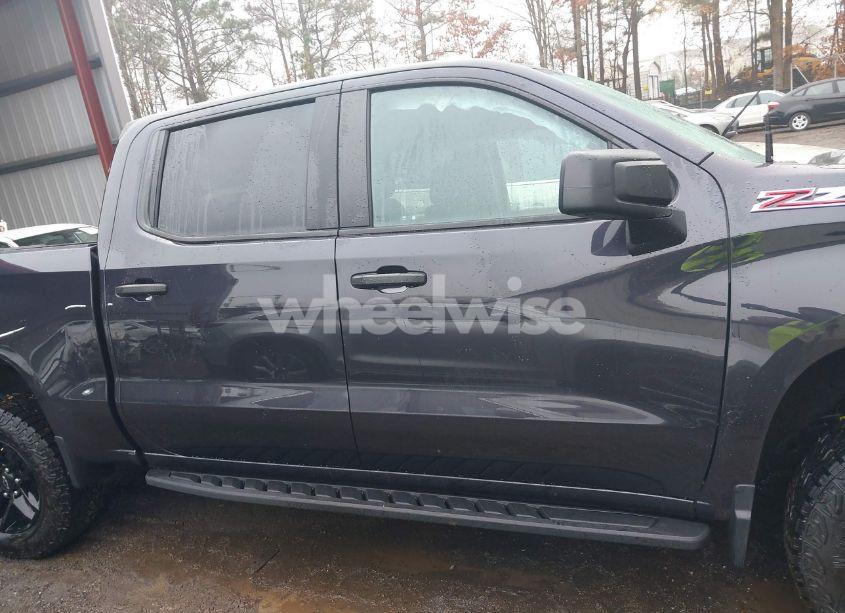 Photo 13 of 2024 Chevrolet Silverado 1500 4WD SHORT BED CUSTOM TRAIL BOSS (VIN 3GCUDCED6RG244778)