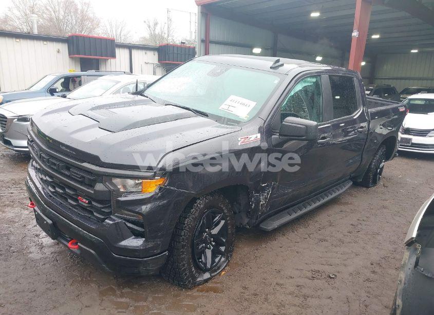 Photo 2 of 2024 Chevrolet Silverado 1500 4WD SHORT BED CUSTOM TRAIL BOSS (VIN 3GCUDCED6RG244778)