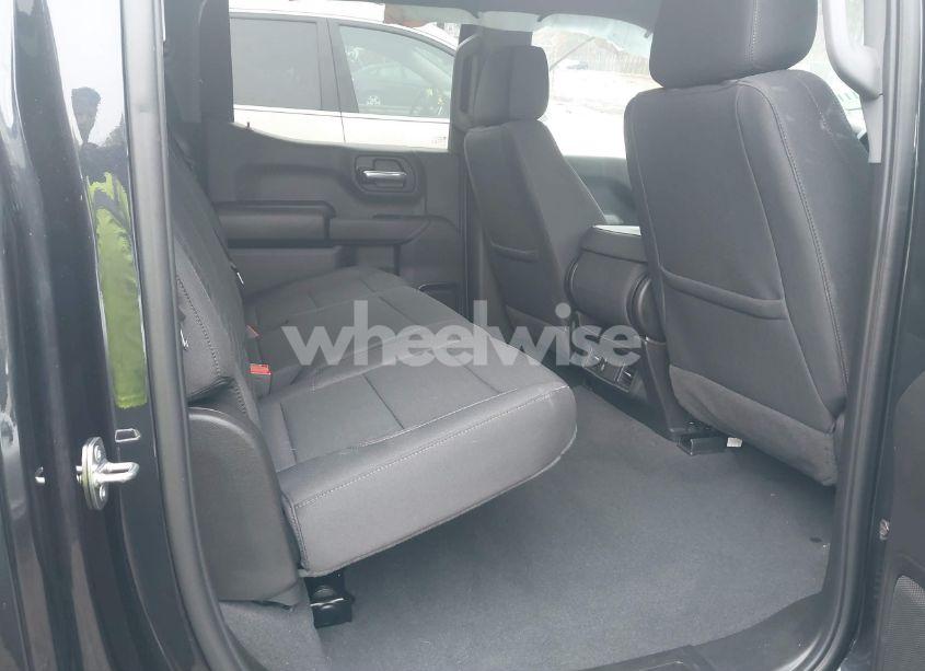 Photo 8 of 2024 Chevrolet Silverado 1500 4WD SHORT BED CUSTOM TRAIL BOSS (VIN 3GCUDCED6RG244778)