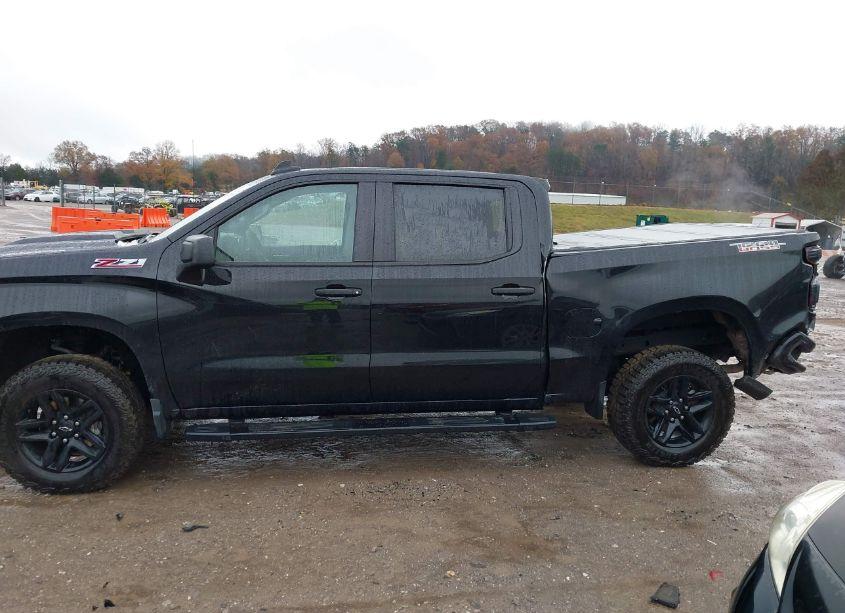 Photo 14 of 2024 Chevrolet Silverado 1500 4WD SHORT BED CUSTOM TRAIL BOSS (VIN 3GCUDCED6RG423189)