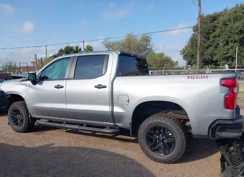 Photo 15 of 2024 Chevrolet Silverado 1500 4WD SHORT BED CUSTOM TRAIL BOSS (VIN 3GCUDCED8RG384511)
