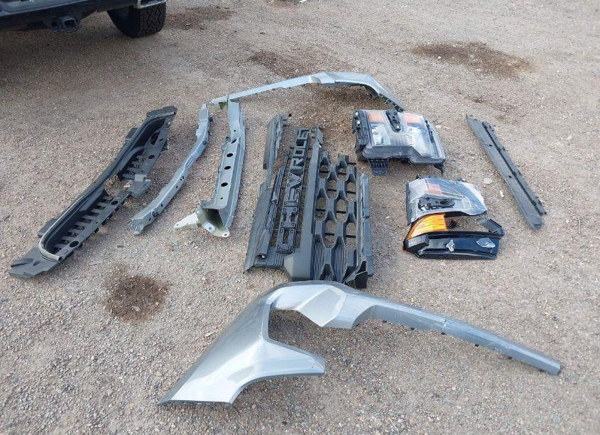 Photo 19 of 2024 Chevrolet Silverado 1500 4WD SHORT BED CUSTOM TRAIL BOSS (VIN 3GCUDCED8RG384511)