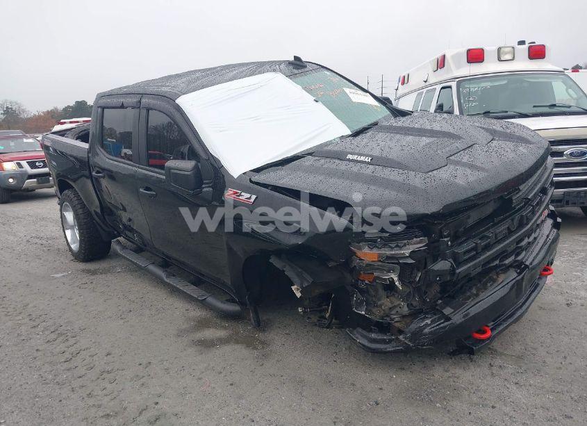 2022 Chevrolet Silverado 1500 4WD SHORT BED CUSTOM TRAIL BOSS (VIN 3GCUDCET3NG657260) main photo