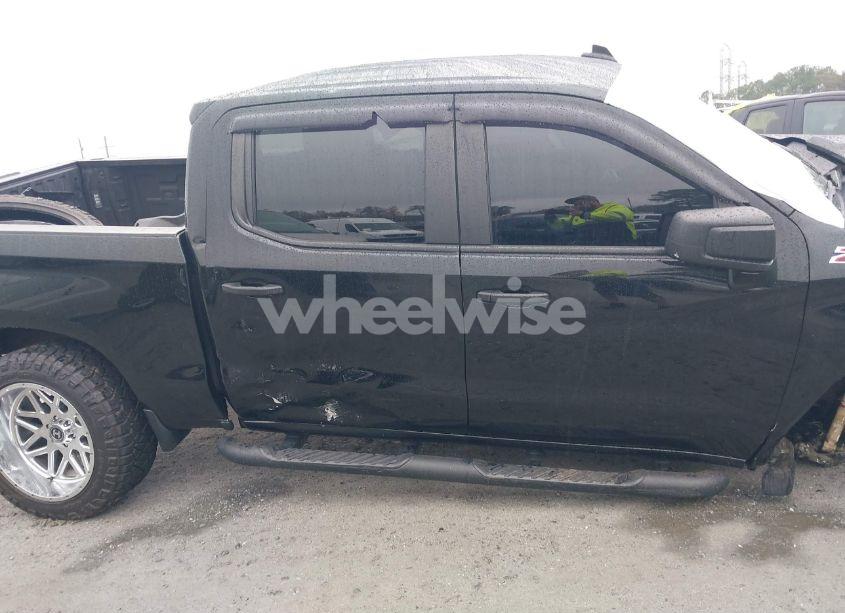 Photo 14 of 2022 Chevrolet Silverado 1500 4WD SHORT BED CUSTOM TRAIL BOSS (VIN 3GCUDCET3NG657260)