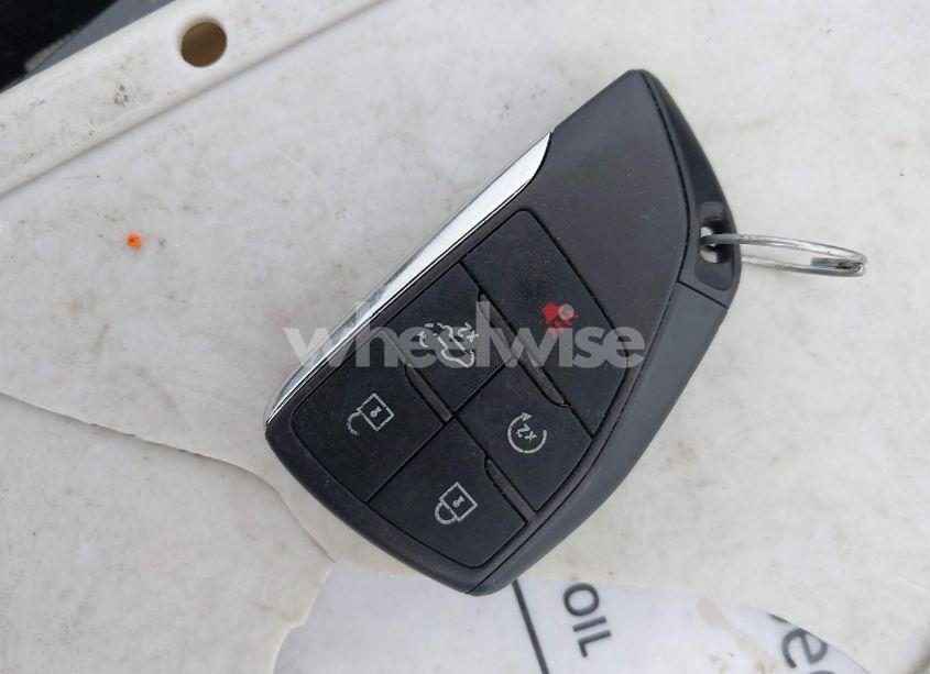 Photo 11 of 2023 Chevrolet Silverado 1500 4WD STANDARD BED LT (VIN 3GCUDDE82PG127897)