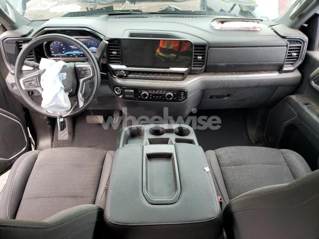 2024 CHEVROLET SILVERADO K1500 LT (VIN 3GCUDDE84RG116936) main photo