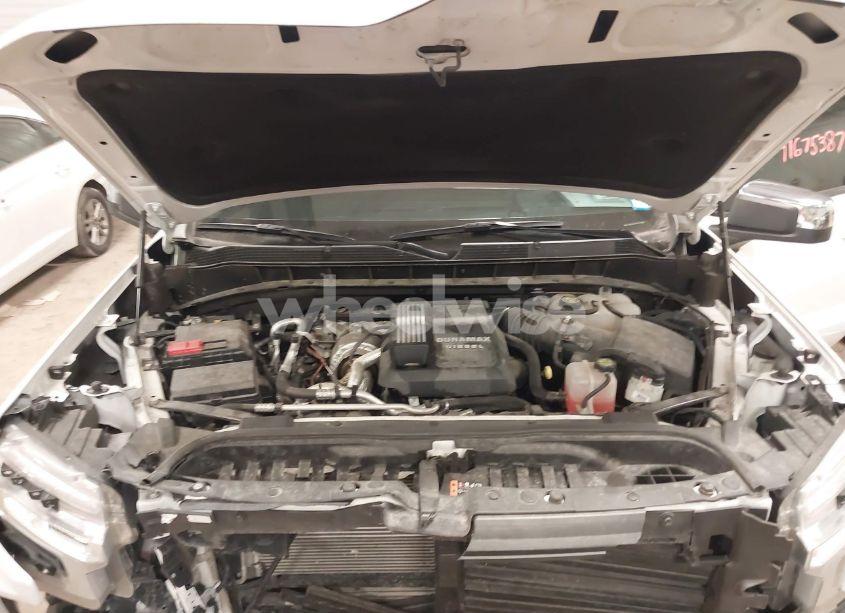 Photo 10 of 2023 Chevrolet Silverado 1500 4WD STANDARD BED LT (VIN 3GCUDDE85PG128770)