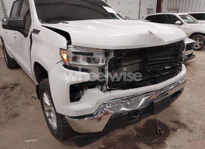 Photo 6 of 2023 Chevrolet Silverado 1500 4WD STANDARD BED LT (VIN 3GCUDDE85PG128770)