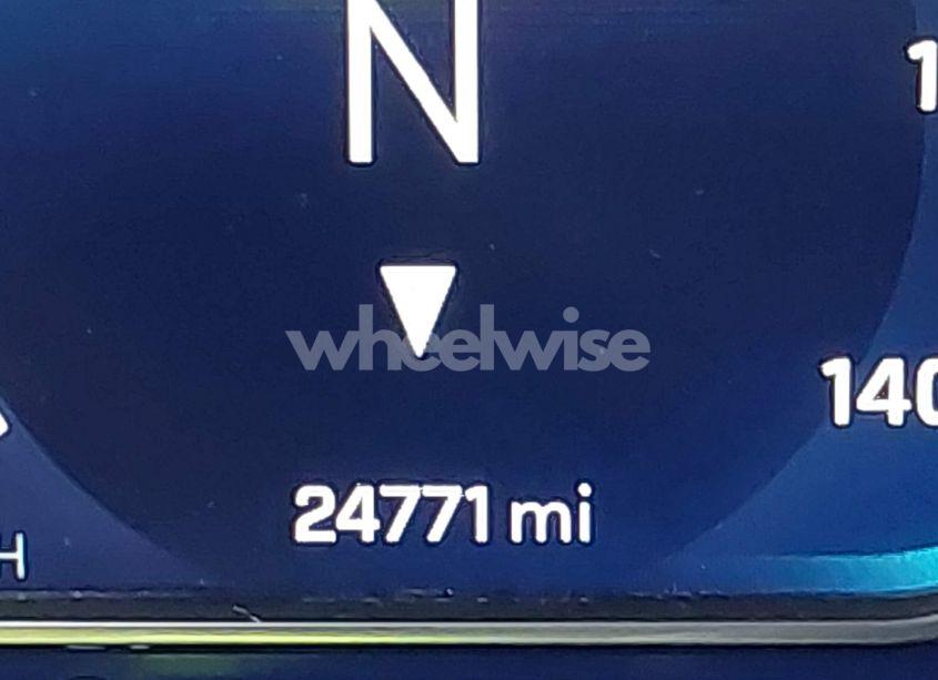 Photo 15 of 2024 Chevrolet Silverado 1500 4WD SHORT BED LT (VIN 3GCUDDE87RG234561)