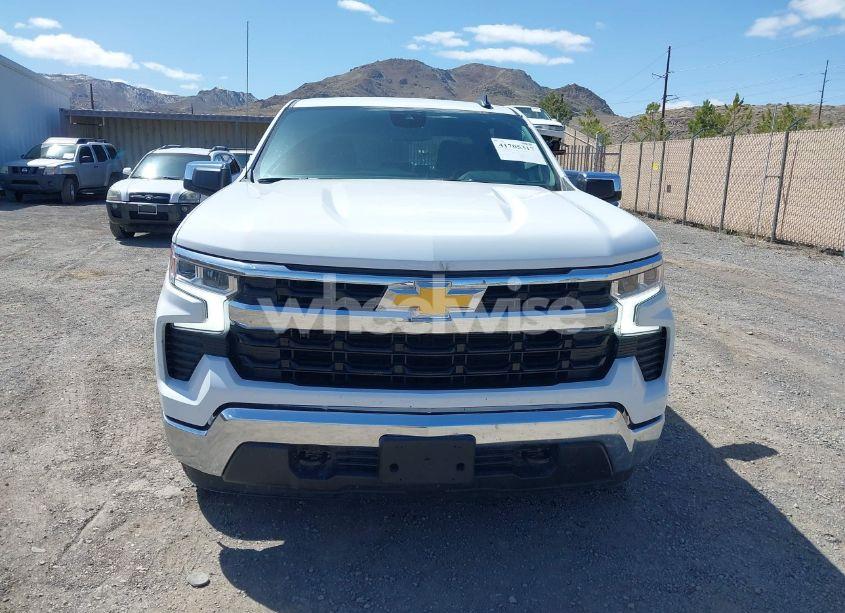 Photo 12 of 2024 Chevrolet Silverado 1500 4WD STANDARD BED LT (VIN 3GCUDDED1RG274938)