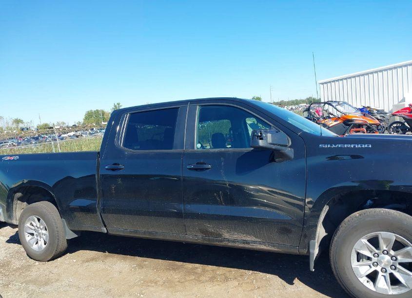 Photo 13 of 2023 Chevrolet Silverado 1500 4WD STANDARD BED LT (VIN 3GCUDDED2PG344332)