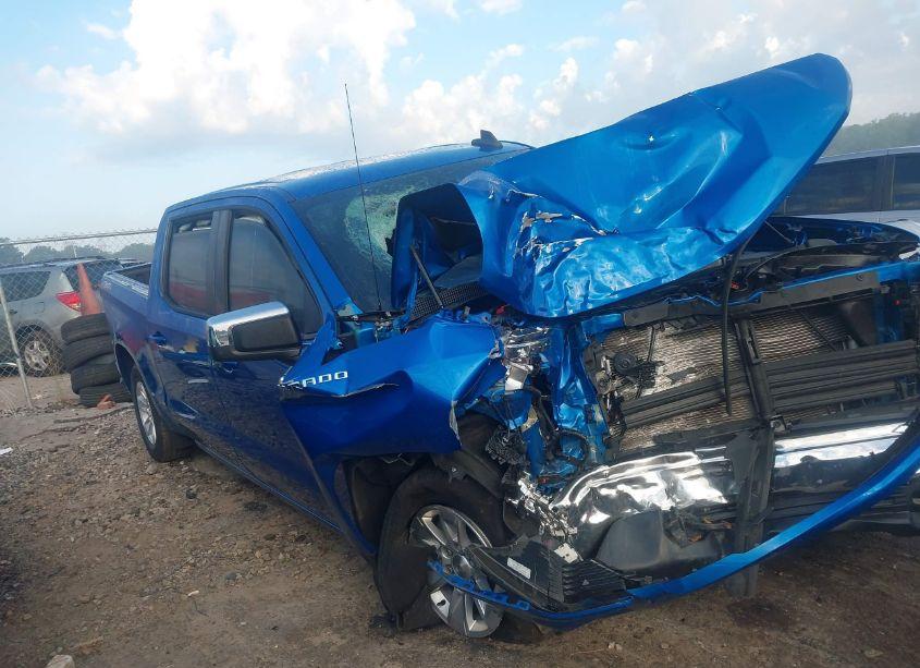 2022 Chevrolet Silverado 1500 4WD STANDARD BED LT (VIN 3GCUDDED4NG654219) main photo