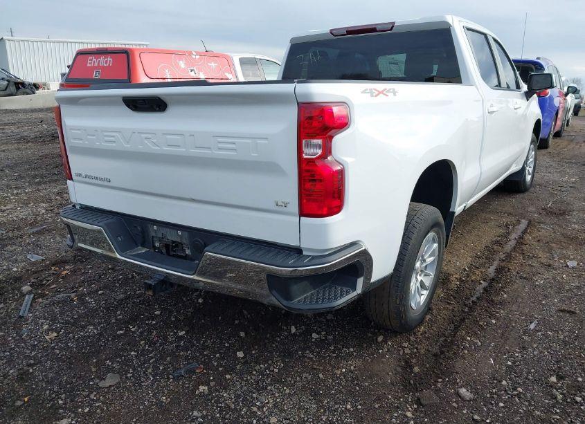 Photo 4 of 2023 Chevrolet Silverado 1500 4WD STANDARD BED LT (VIN 3GCUDDED4PG348642)