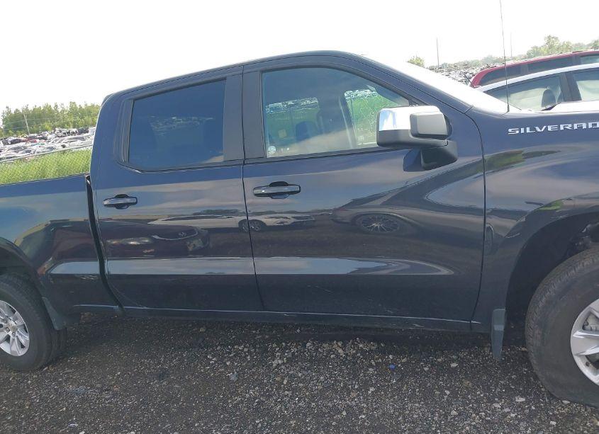 Photo 13 of 2023 Chevrolet Silverado 1500 4WD STANDARD BED LT (VIN 3GCUDDED8PG347767)