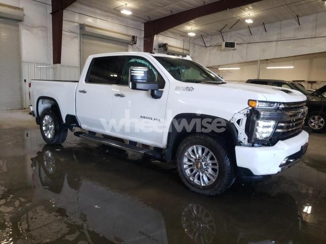 Photo 3 of 2022 CHEVROLET SILVERADO K3500 HIGH COUNTRY (VIN 3GCUDEED0NG582666)