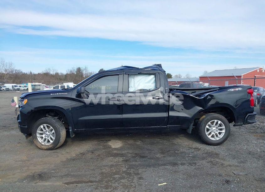 Photo 14 of 2024 Chevrolet Silverado 1500 4WD STANDARD BED RST (VIN 3GCUDEED0RG203753)