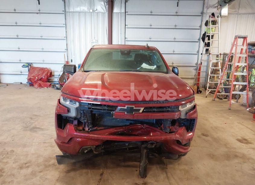 Photo 13 of 2024 Chevrolet Silverado 1500 4WD SHORT BED RST (VIN 3GCUDEED2RG152000)