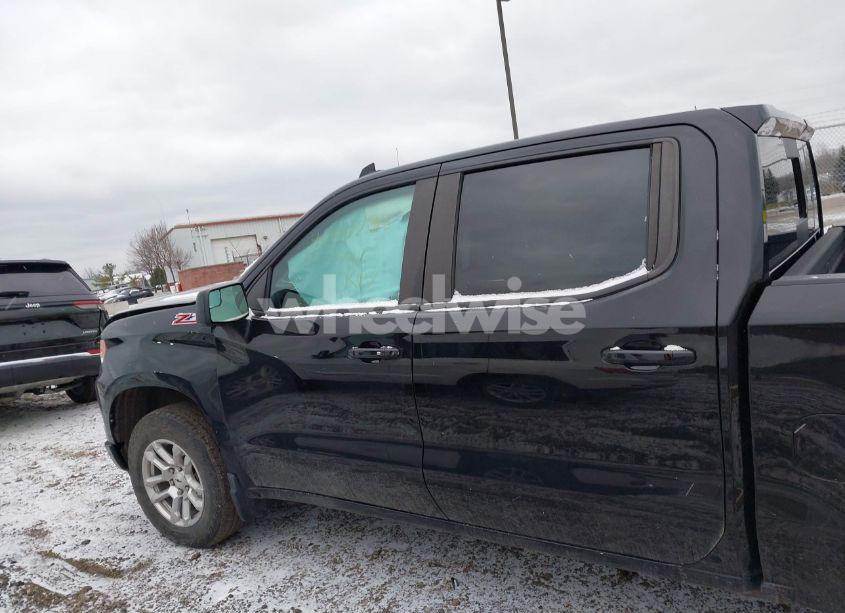 Photo 14 of 2022 Chevrolet Silverado 1500 4WD SHORT BED RST (VIN 3GCUDEED4NG509669)