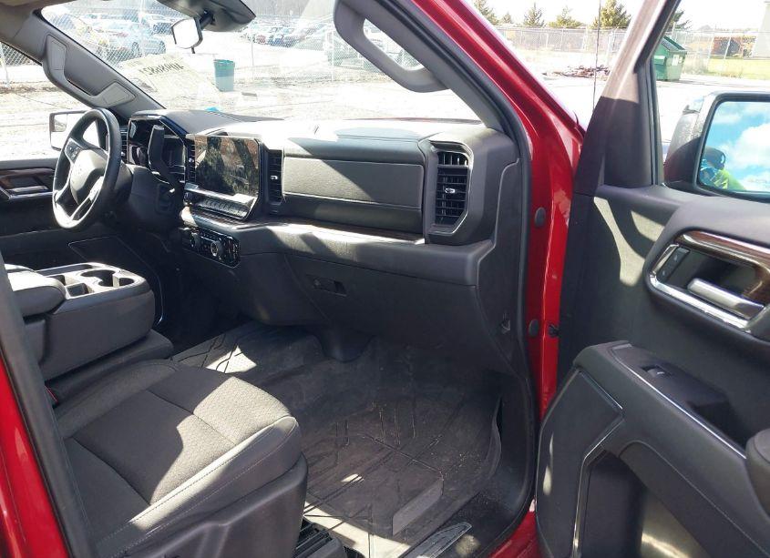 Photo 5 of 2023 Chevrolet Silverado 1500 4WD SHORT BED RST (VIN 3GCUDEED5PG264030)