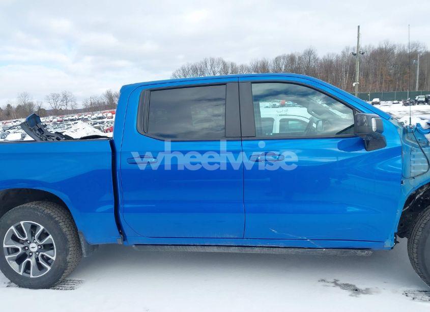 Photo 14 of 2023 Chevrolet Silverado 1500 4WD SHORT BED RST (VIN 3GCUDEED8PG307775)