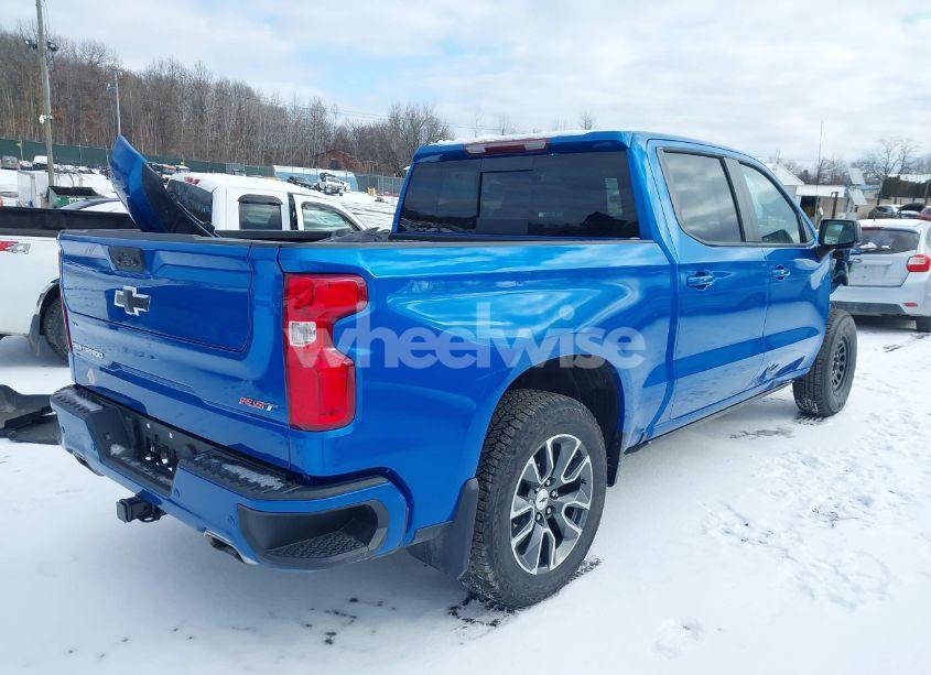 Photo 4 of 2023 Chevrolet Silverado 1500 4WD SHORT BED RST (VIN 3GCUDEED8PG307775)