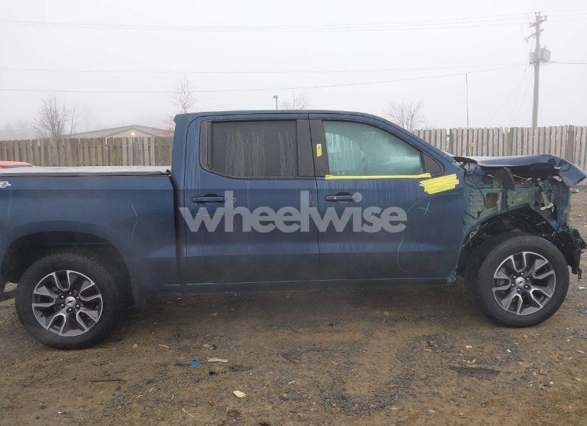 Photo 14 of 2022 Chevrolet Silverado 1500 4WD SHORT BED RST (VIN 3GCUDEEDXNG516514)