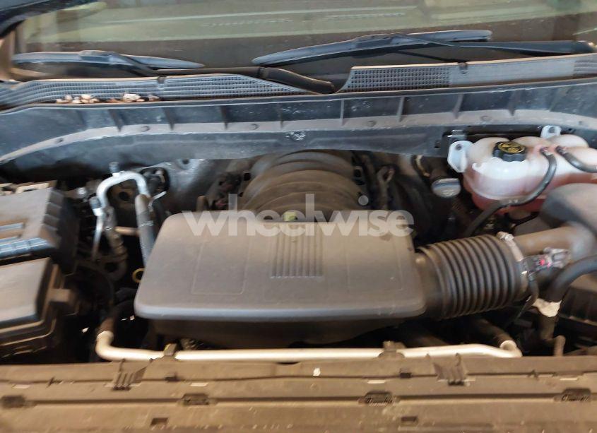 Photo 10 of 2023 Chevrolet Silverado 1500 4WD SHORT BED RST (VIN 3GCUDEELXPG284443)