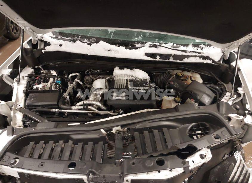 Photo 10 of 2022 Chevrolet Silverado 1500 4WD STANDARD BED RST (VIN 3GCUDEET3NG523599)