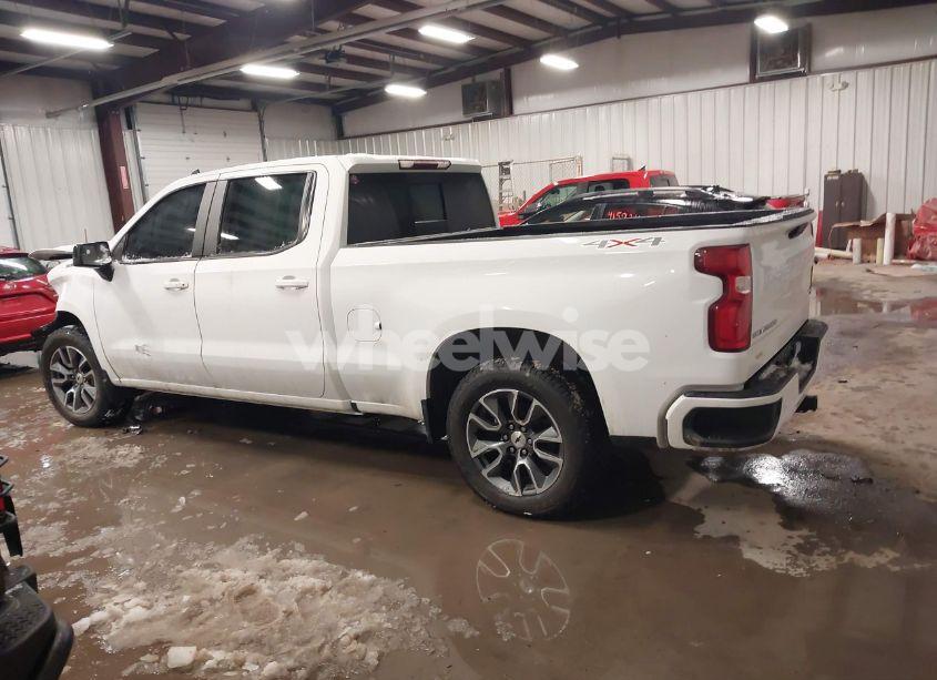 Photo 14 of 2022 Chevrolet Silverado 1500 4WD STANDARD BED RST (VIN 3GCUDEET3NG523599)