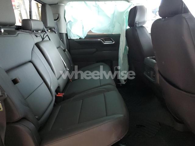 Photo 12 of 2022 CHEVROLET SILVERADO K1500 RST (VIN 3GCUDEET4NG595329)