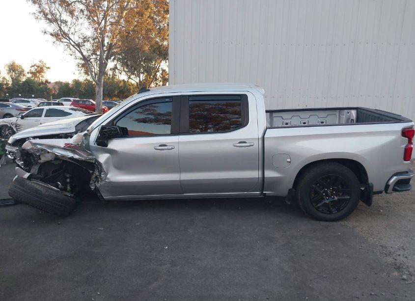 Photo 14 of 2022 Chevrolet Silverado 1500 4WD SHORT BED RST (VIN 3GCUDEET5NG587398)