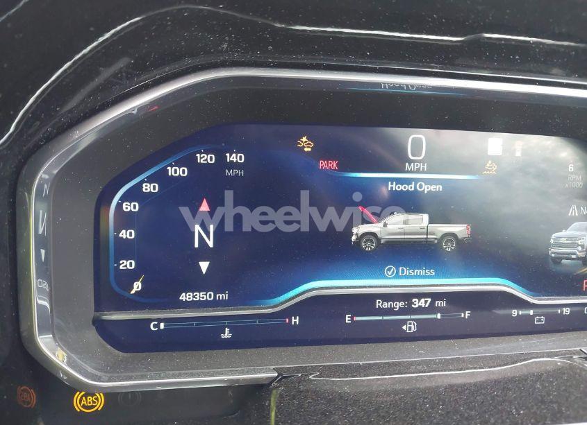 Photo 7 of 2022 Chevrolet Silverado 1500 4WD SHORT BED RST (VIN 3GCUDEET6NG581903)