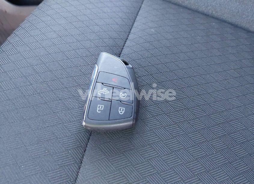 Photo 11 of 2022 Chevrolet Silverado 1500 4WD SHORT BED RST (VIN 3GCUDEET8NG680920)
