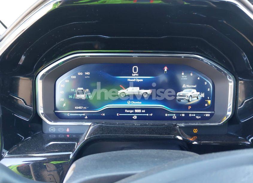 Photo 7 of 2022 Chevrolet Silverado 1500 4WD SHORT BED RST (VIN 3GCUDEET8NG680920)