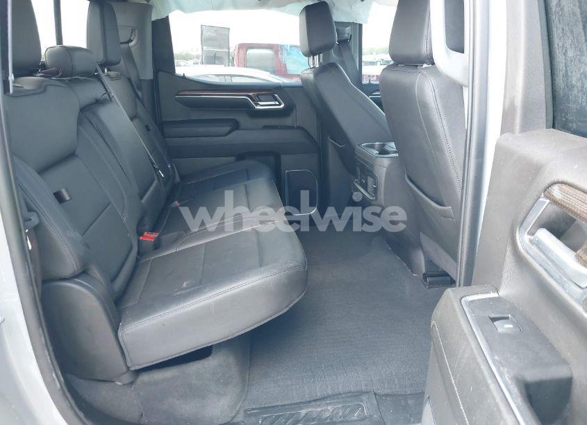 Photo 8 of 2024 Chevrolet Silverado 1500 4WD SHORT BED LT TRAIL BOSS (VIN 3GCUDFE80RG344234)