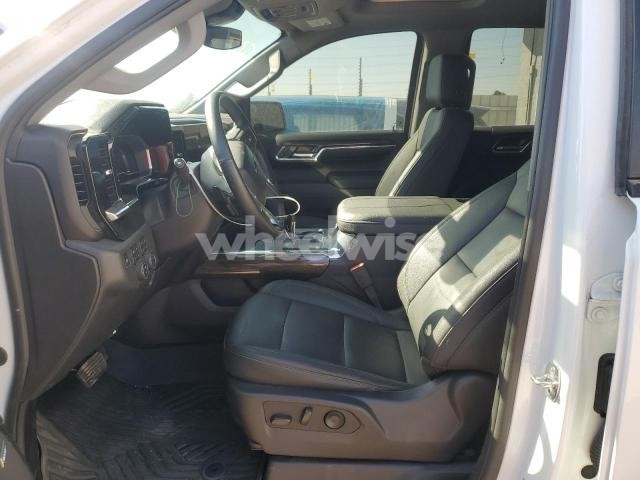 Photo 5 of 2024 CHEVROLET SILVERADO K1500 LT TRAIL BOSS (VIN 3GCUDFE83RG400294)