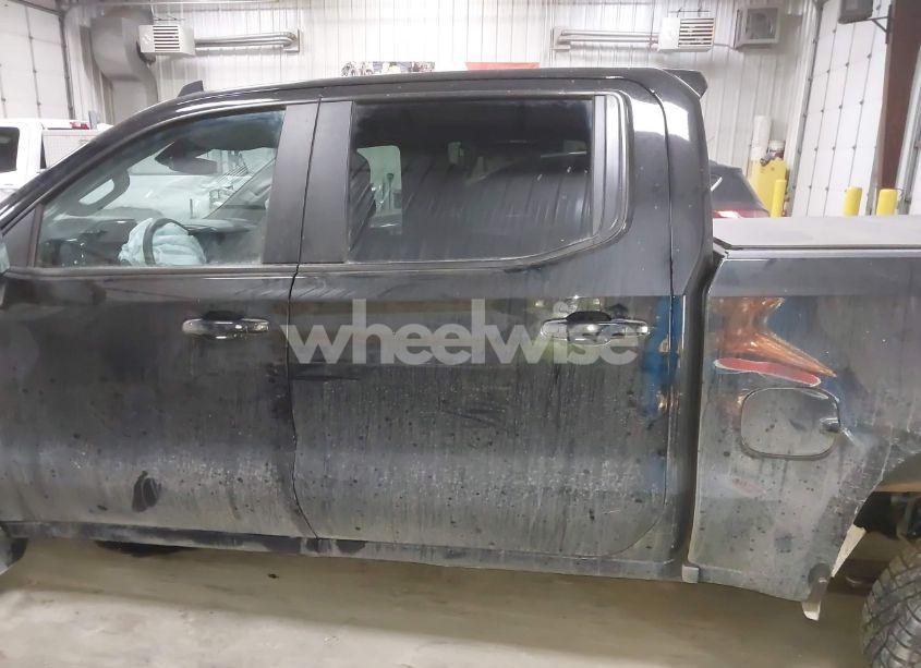 Photo 14 of 2023 Chevrolet Silverado 1500 4WD SHORT BED LT TRAIL BOSS (VIN 3GCUDFE87PG320087)