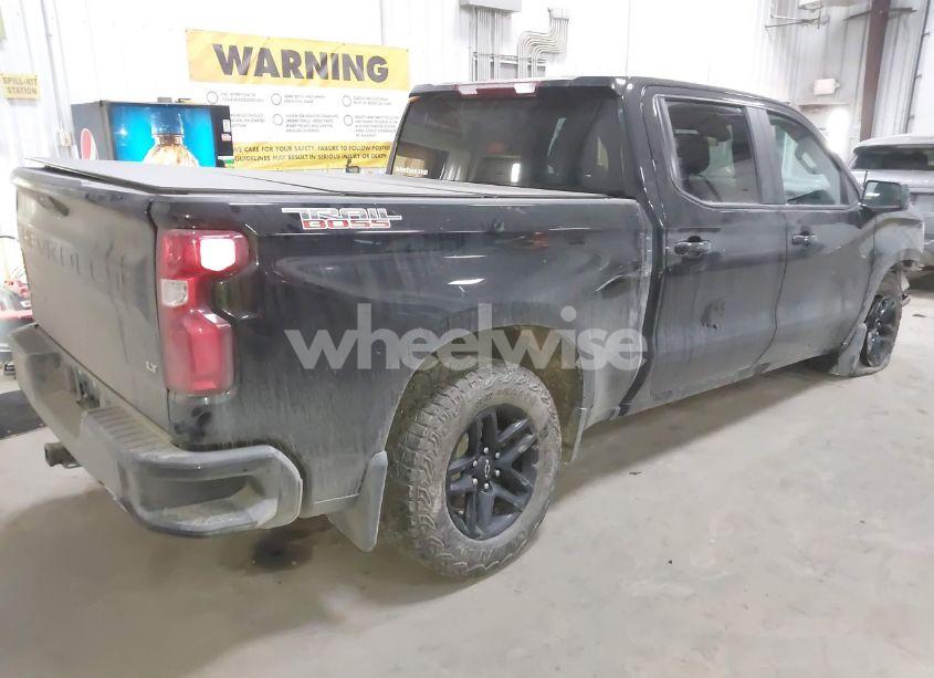 Photo 4 of 2023 Chevrolet Silverado 1500 4WD SHORT BED LT TRAIL BOSS (VIN 3GCUDFE87PG320087)