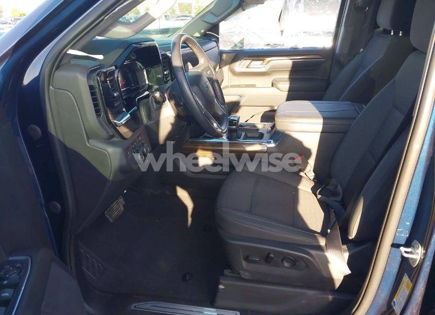 Photo 5 of 2023 Chevrolet Silverado 1500 4WD SHORT BED LT TRAIL BOSS (VIN 3GCUDFE8XPG152588)